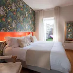 Chateau De - & Hotel 4*