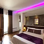 Chateau De - & Hotel 4*