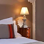 Chateau De - & 4*
