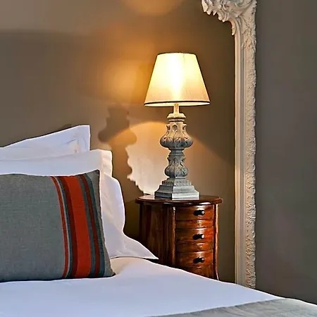 Chateau De - & 4*