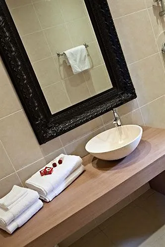 Château De - Hôtel&spa Hotel 4*